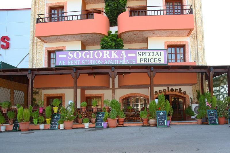 Sogiorka Apartments Херсониссос Экстерьер фото